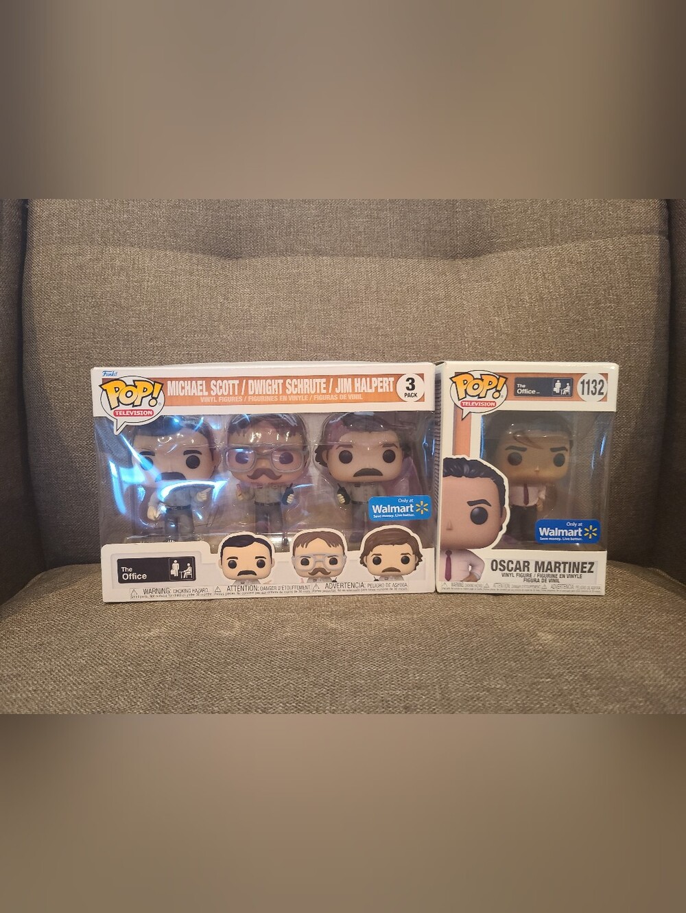 Funko POP! The Office "Utica Prank"  (Michael, Dwight & Jim) and Oscar Martinez - Picture 1 of 6